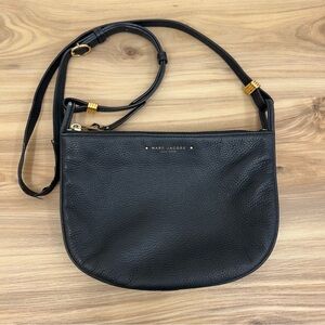 Marc Jacobs black leather purse